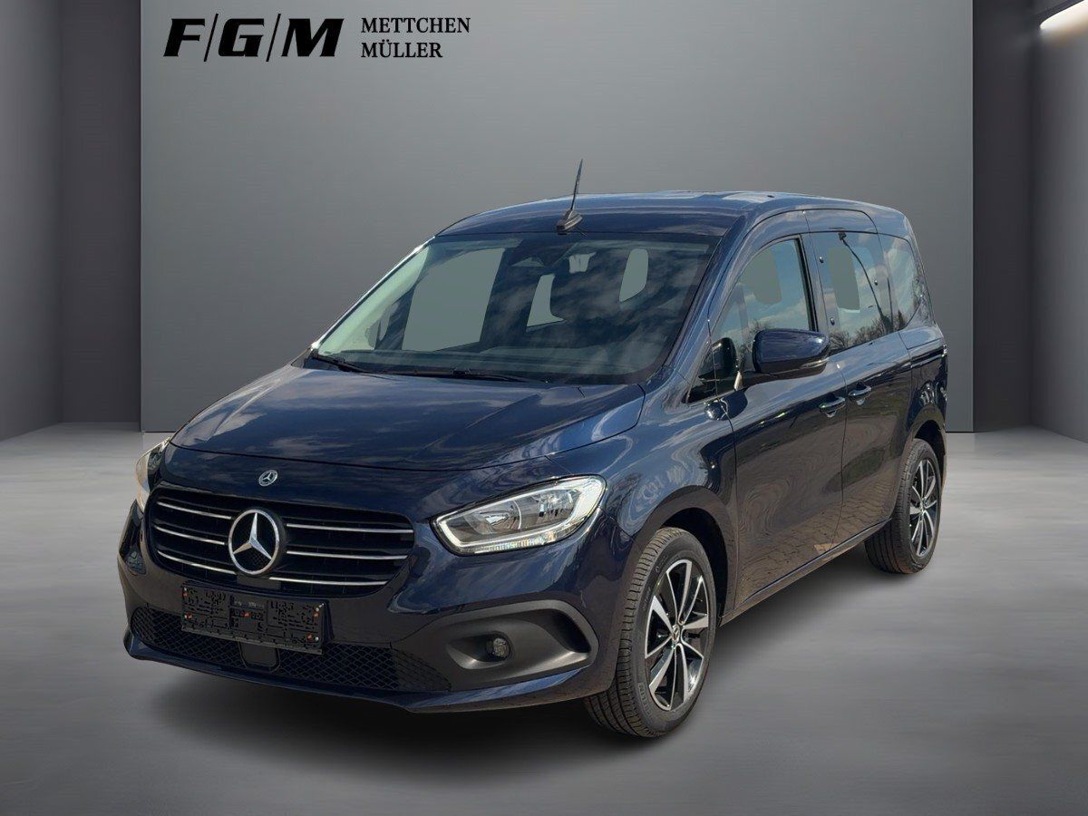 MERCEDES-BENZ T 180 d Automatik/Klimaanlage/17Zoll/Totwinkelas