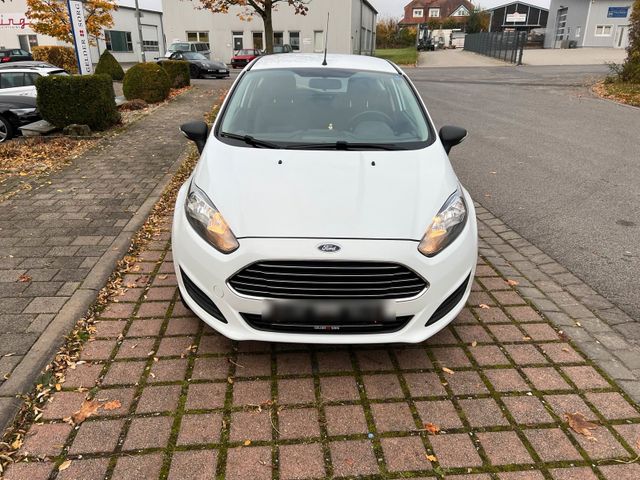 Ford Fiesta 2014. Neue TÜV 11.2026