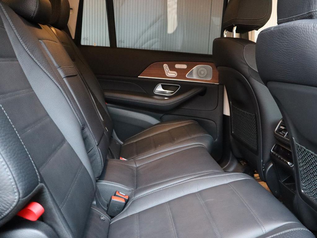 Mercedes-Benz GLS 400