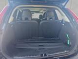 Volvo XC90 B5 AWD Plus-Bright 7S Glasd Standh 360° AHK - : Pickup