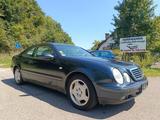 Mercedes-Benz CLK 200 ELEGANCE, SHZ, KLIMA,  AHK, LPG ZAVOLI - Mercedes-Benz CLK 200: Coupé