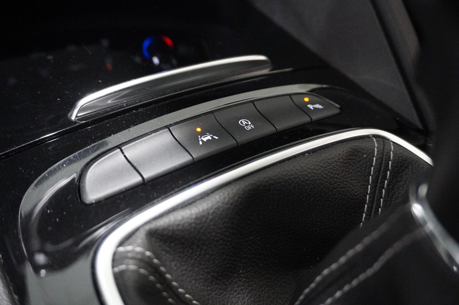 Fahrzeugabbildung Opel Insignia B ST 2.0D EDITION NAVI/LED/TEMP./SH/DAB