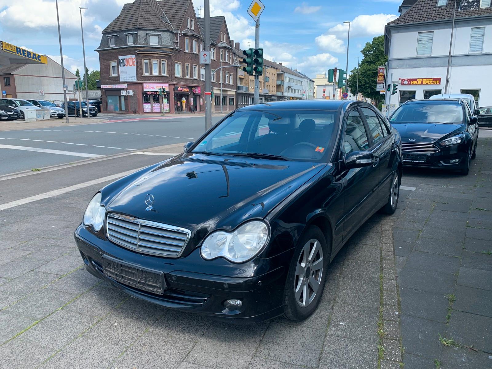Mercedes-Benz C 220 C Limousine C 220 CDI