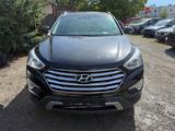 Hyundai Grand Santa Fe 2.2 CRDi Premium 4WD Automatik - schwarze Hyundai Grand Santa Fe