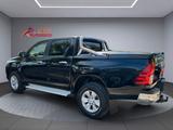 Toyota Hilux Double Cab Meister 4x4 Chrom 1.Hand,AC,Kam - Toyota Hilux Gebrauchtwagen in Hamburg