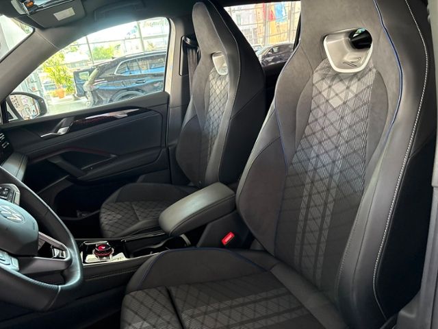 Tiguan  R-Line eHybrid MATRIX NAV STH AHK 5JGAR