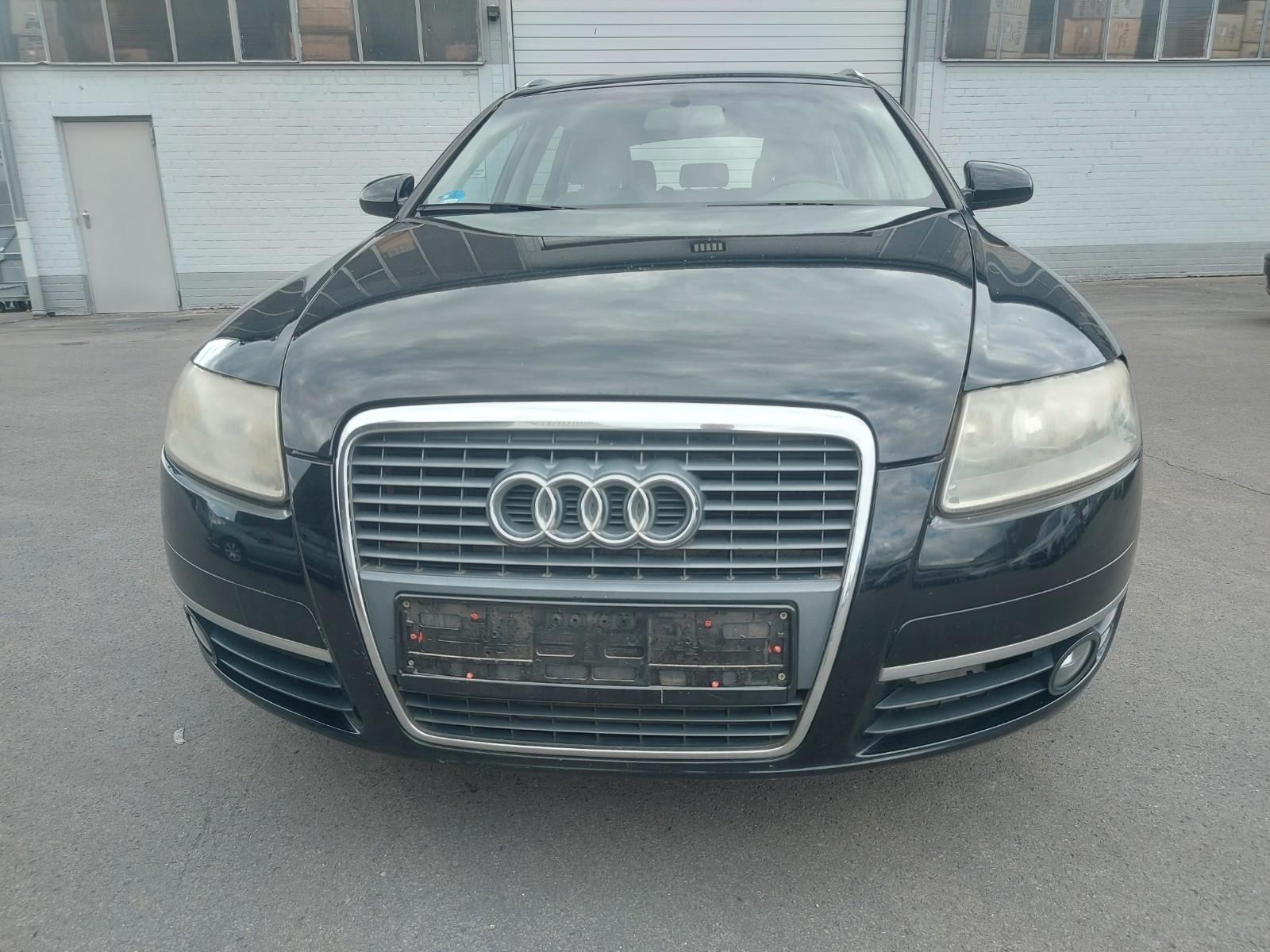Audi A6 2006 — interior