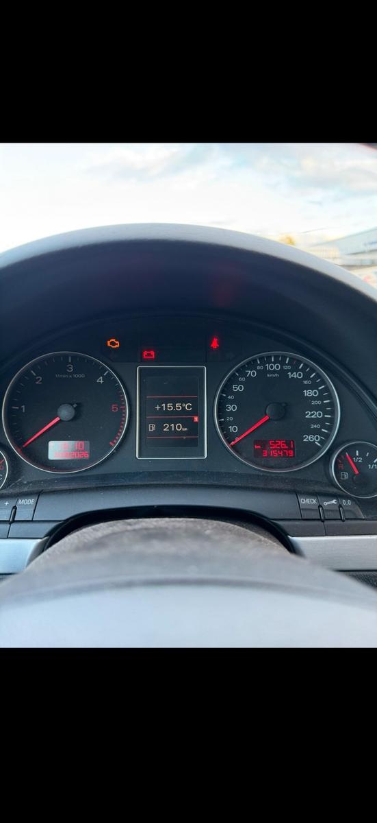 Audi A4 2005 — photo 6