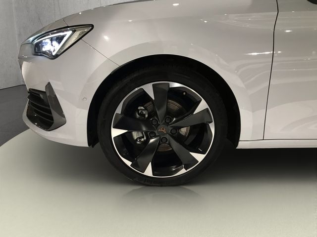 Leon 1.5 eTSI DSG*KAMERA*NAVI*SHZ*