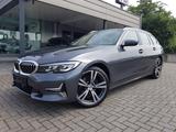 BMW 320d xDrive TOURING LUXURY LINE LIVE PROF FREUDE - BMW 320: 320d Luxury