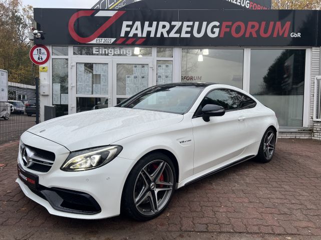 Mercedes-Benz C 63 AMG S Coupe Panorama*Kamera*Night package