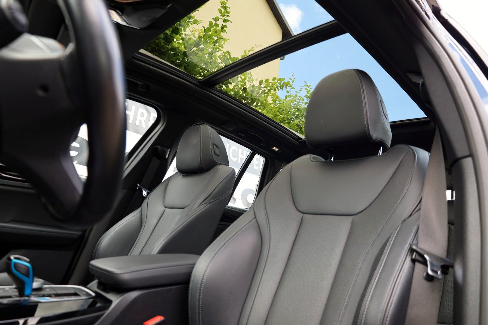 Fahrzeugabbildung BMW iX3 Inspiring/M Sport,Panorama,ACC,Leder,AHK el