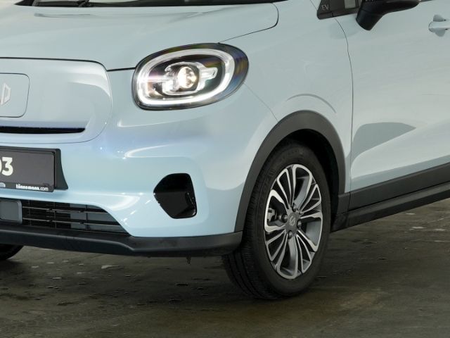 T03 DESIGN 37,3 kWH AT+NAVI+RÜCKFAHRKAMERA+PANOR