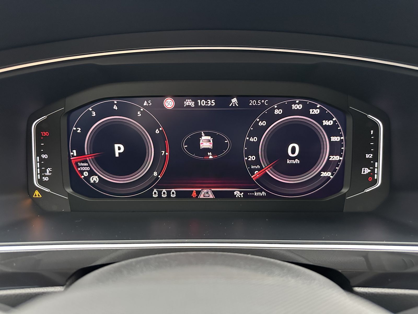 Fahrzeugabbildung Volkswagen Tiguan Allspace R-Line 4M NAV+LED+PANO+AHK+360°