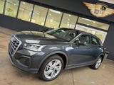 Audi Q2 35 TFSI LEDER/APS/1.Hand/18"S-Design - Audi Q2 SUV