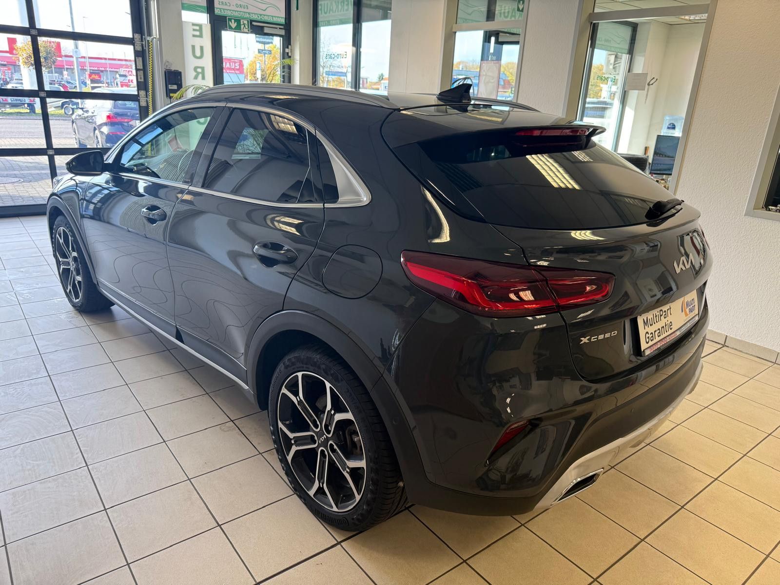 Fahrzeugabbildung Kia XCeed Black Xdition/WENIG KM/PANO/CARPLAY/SOUND