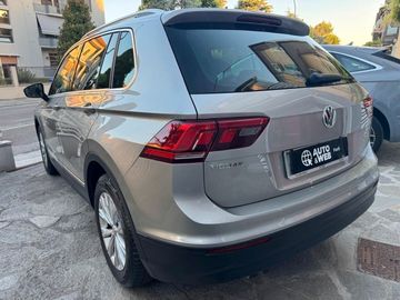 Volkswagen Tiguan - 12