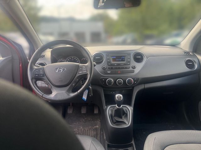 i10 YES! 1.2 GRA SHZ Radio DAB+Bluetooth