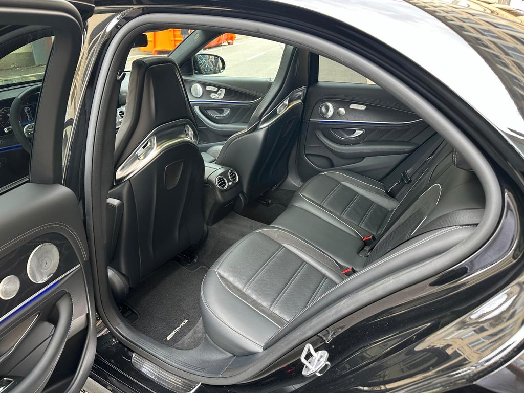 Mercedes-Benz E 63 AMG