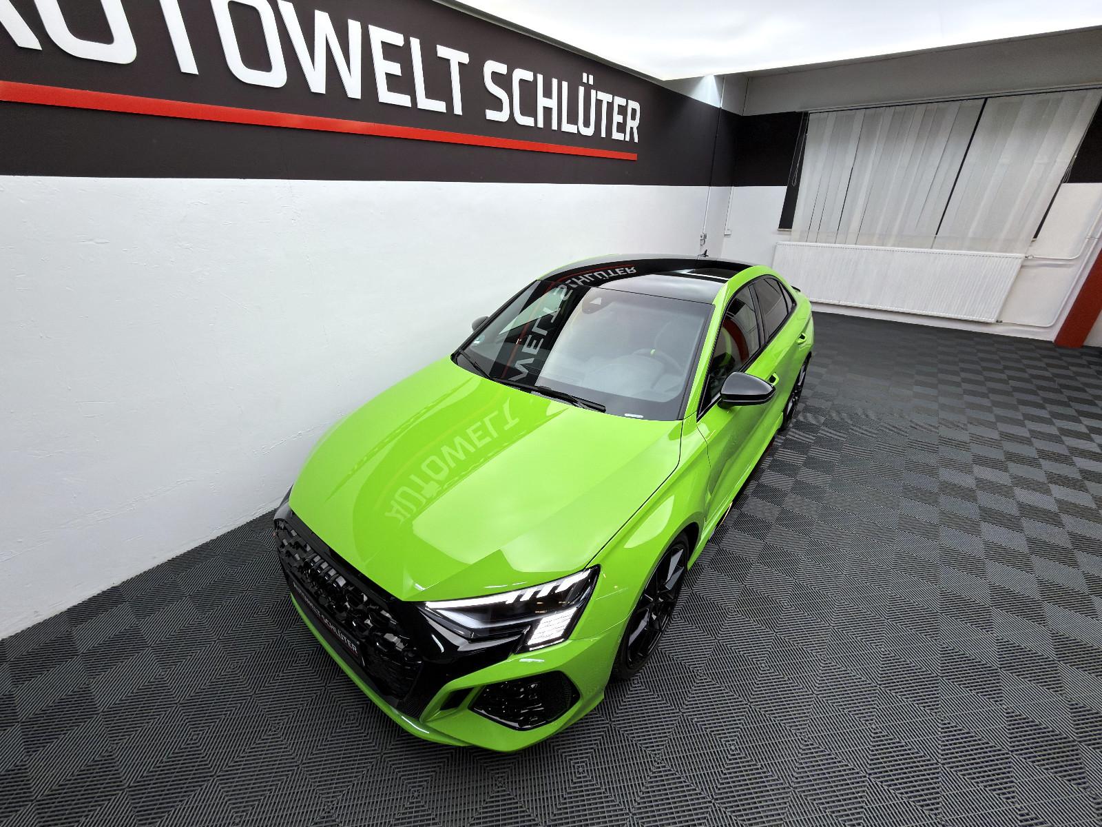 Audi RS3 Limosine 2.5 TFSI*RS-Abgas*Matrix*Kamera*B&O