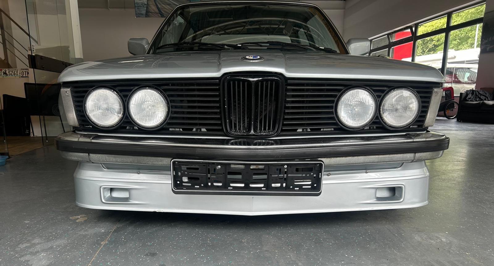 BMW 323 i,  H-Kennzeichen