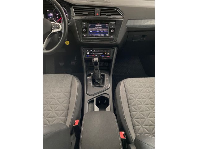 Tiguan Life 1.5 TSI PANO+LED+SHZ+KLIMAAUTO