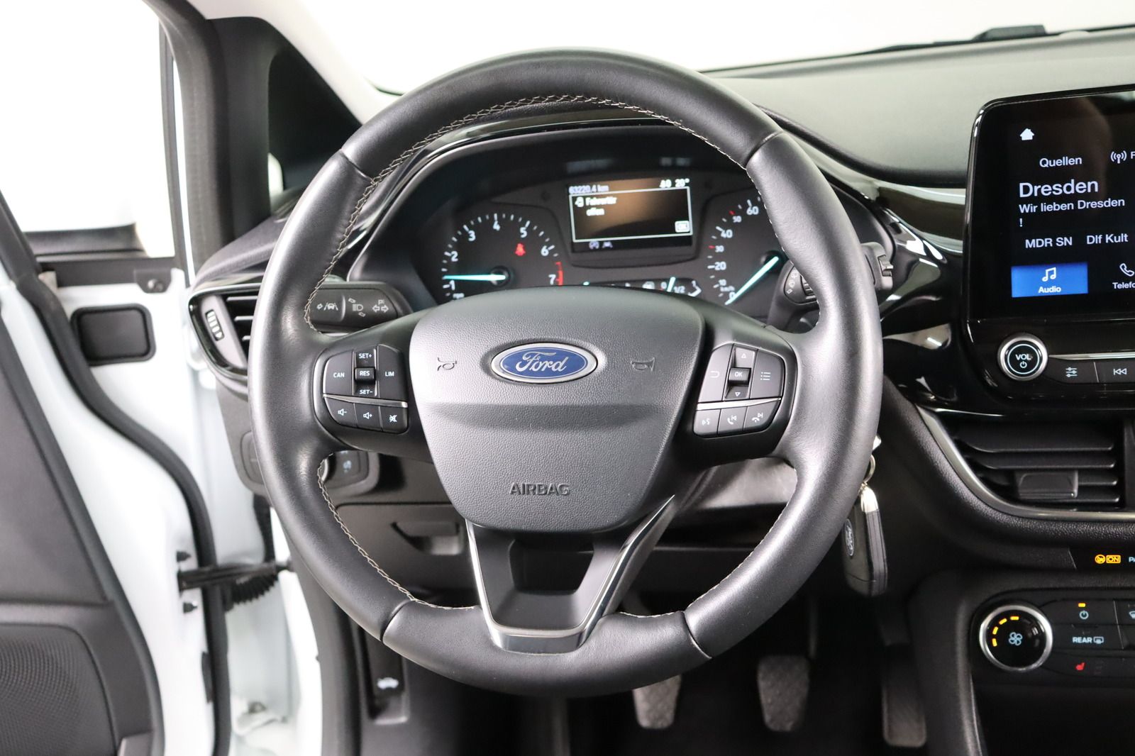 Fahrzeugabbildung Ford Fiesta 1.0 l Active * Klima * SHZ * PDC