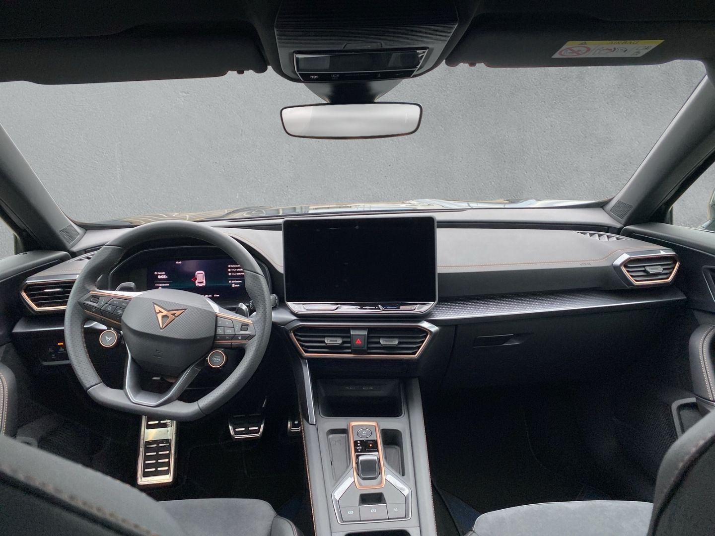 Fahrzeugabbildung CUPRA Formentor VZ 1.5 TSI e-Hybrid*NAVI*Sennheiser*MA