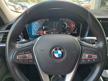 BMW 318 - 6
