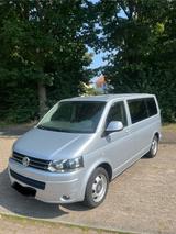 Volkswagen T5 Caravelle 8 Sitzer 2.0 TDI  - VW T5 Gebrauchtwagen in Bielefeld