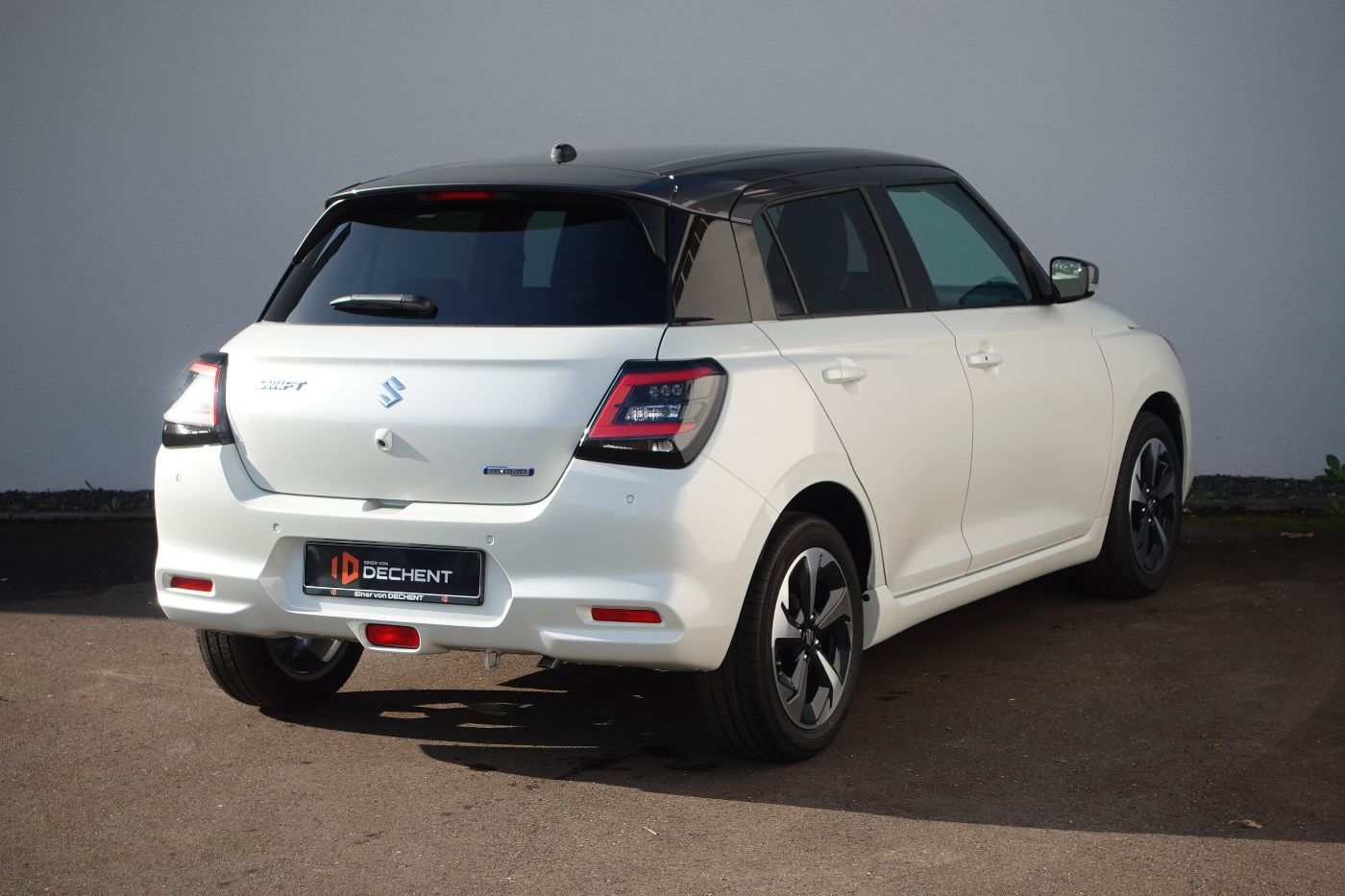 Fahrzeugabbildung Suzuki Swift Comfort+ 1.2 MildHybrid ,Navi,Kamera,Sitzh