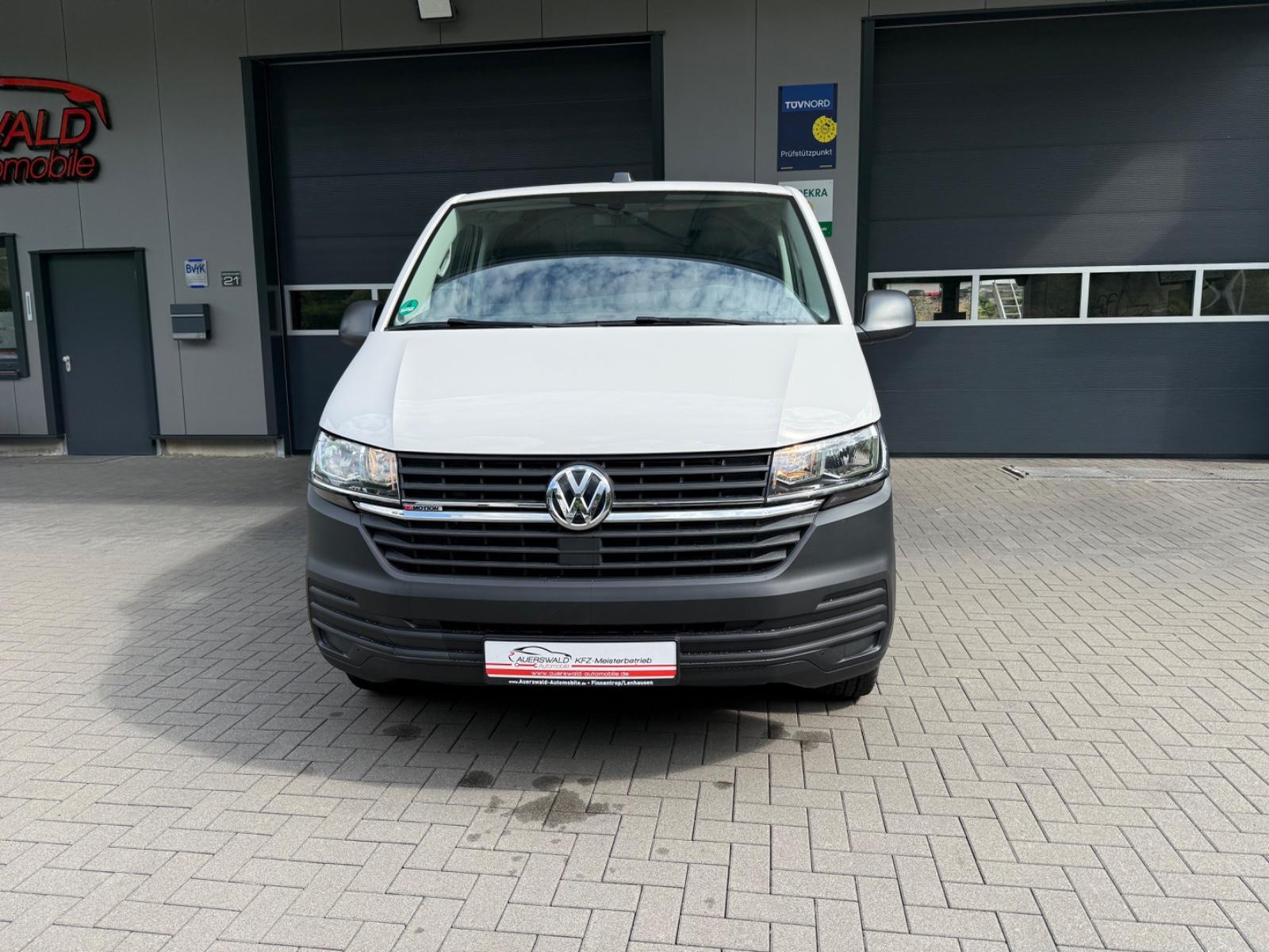 Volkswagen T6.1 Transporter 4MOTION *DSG *3Sitze *APP *AHK