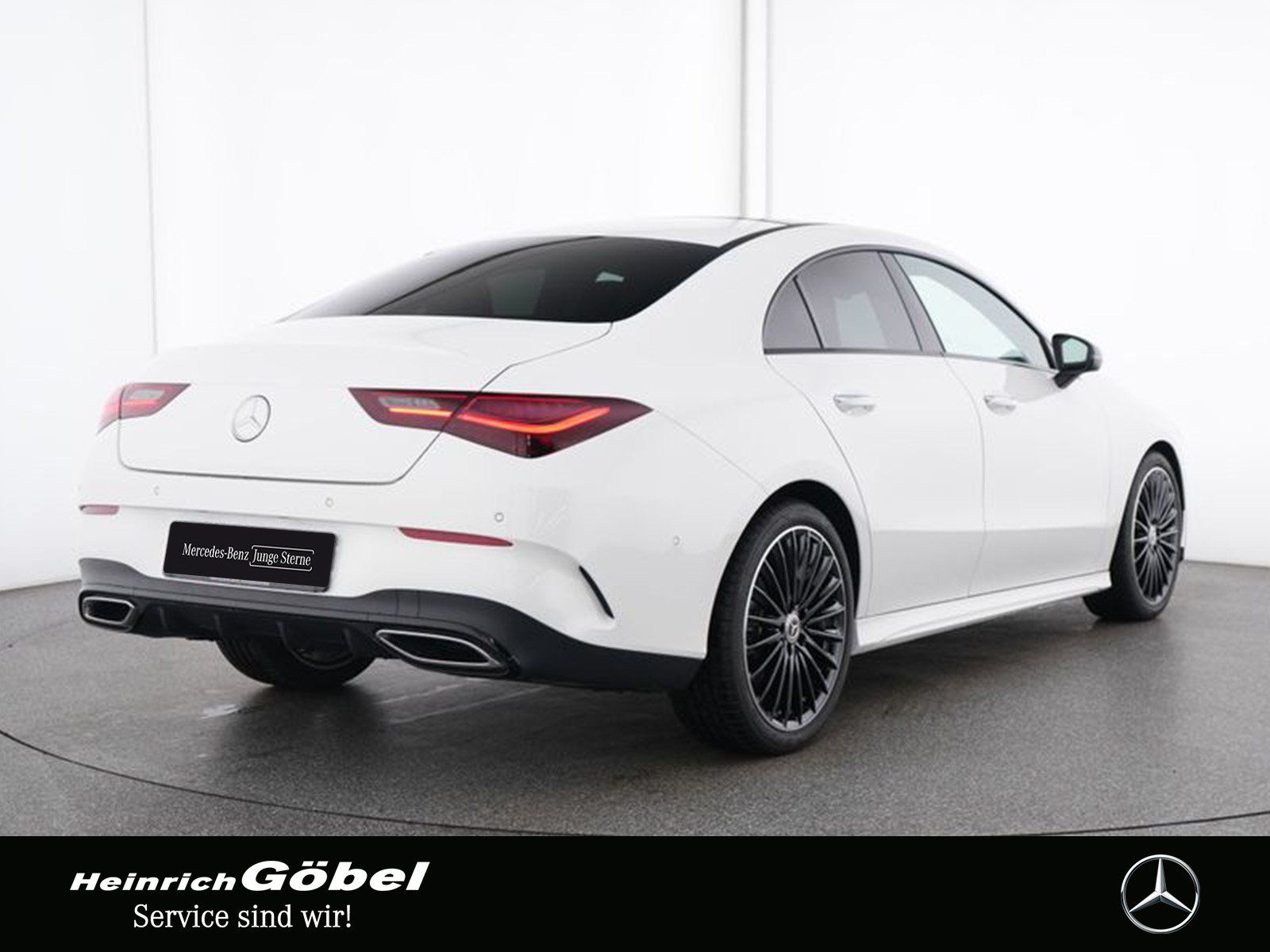 Fahrzeugabbildung Mercedes-Benz CLA 200 AMG MULTIBEAM+PANO+NIGHT+19ZOLL+CARPLAY