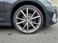 AUDI A3 Sportback Advanced 2.0 TDI S-Tronic Sport 19" AUDI A3 Sportback Advanced 2.0 TDI S-Tronic Sport 19"