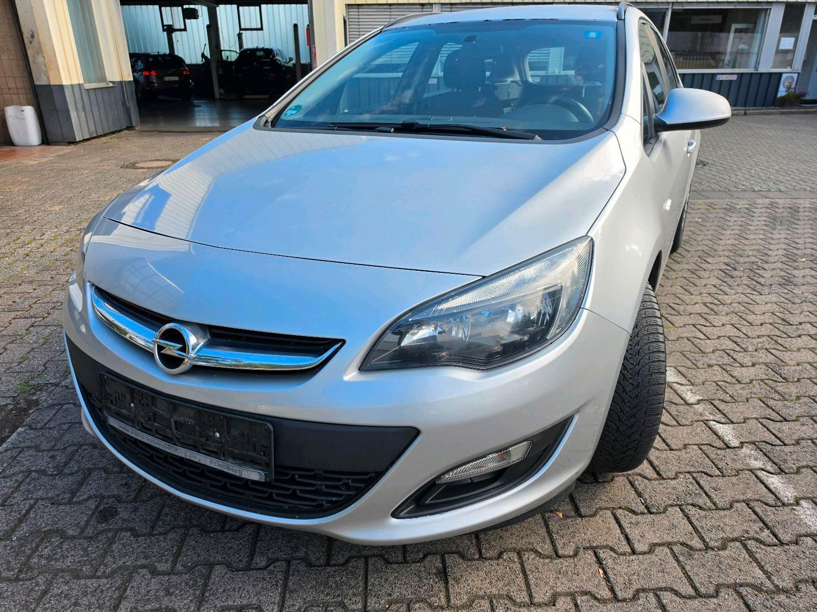 Opel Astra, 2015