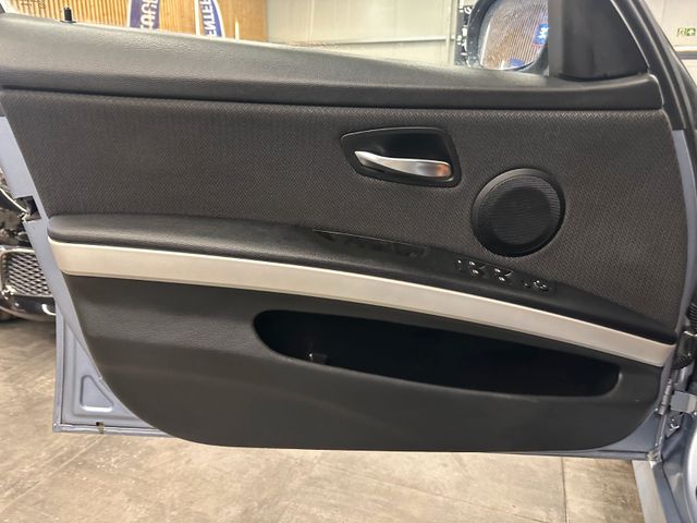 BMW 318 d Touring *Klima*SHZ*TÜV*Navi*PDC*AHK*