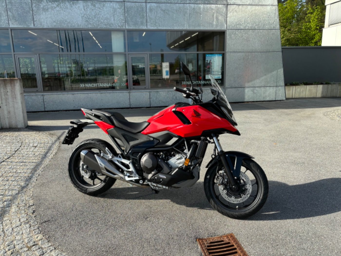 Fahrzeugabbildung Honda NC 750 X A Schalter 2025 sofort