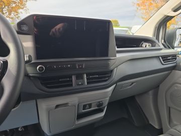 Bild 11 Ford Transit Custom PHEV 320 L1 Trend FWD Navi Apple