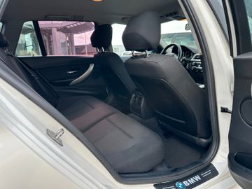 BMW 320 - 6