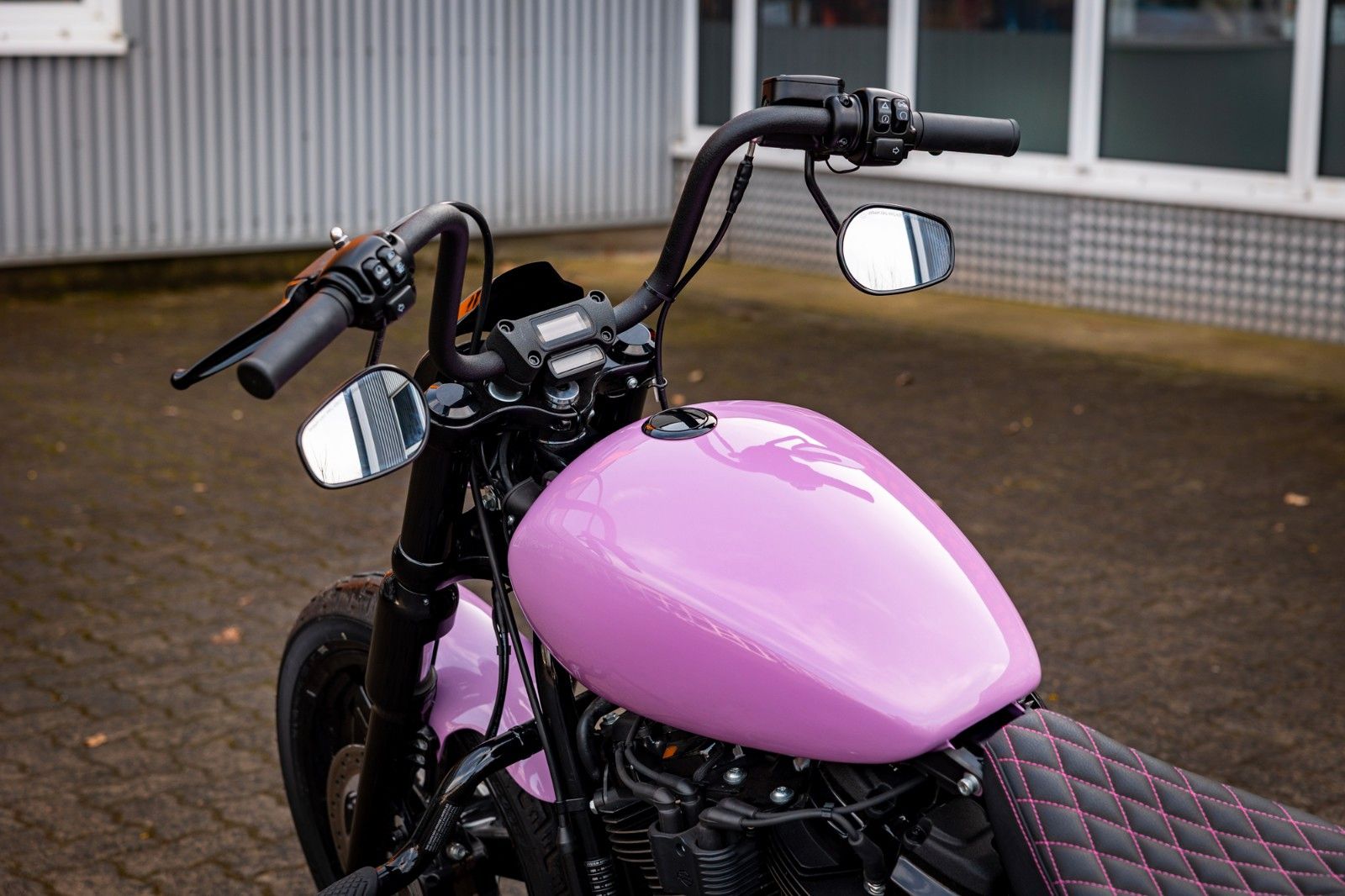 Fahrzeugabbildung Harley-Davidson Softail FXBBS Street Bob - ZARD- KURZES HECK -