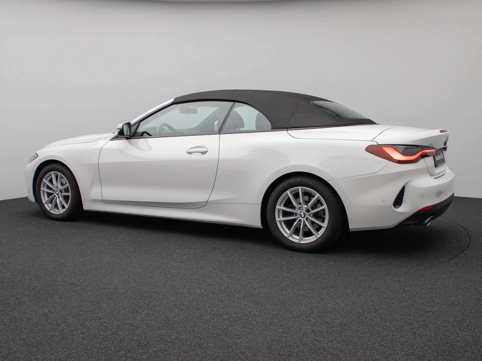 Fahrzeugabbildung BMW 420i Cabrio Kamera HiFi AHK Alarm DAB WLAN Leder