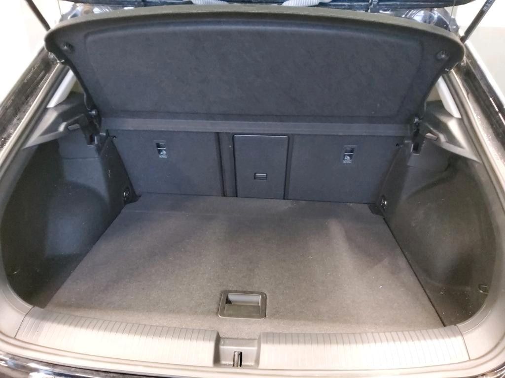 Fahrzeugabbildung Volkswagen T-Roc MOVE SITZH. APP-CONNECT, PDC, 1.HD