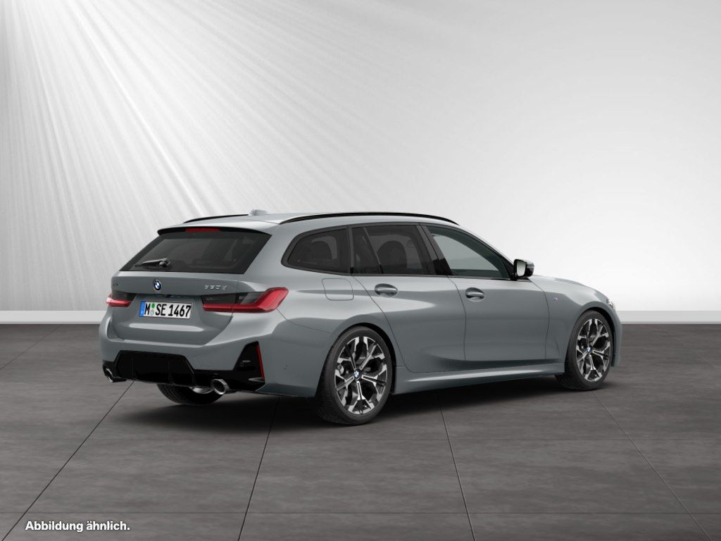 BMW 330d xDrive Touring M Sport foto 2
