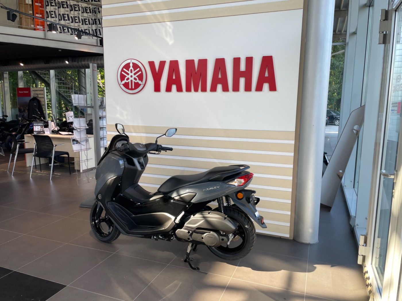 Fahrzeugabbildung Yamaha NMax 125 Modell 2024 Tageszulassung