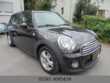 MINI ONE Clubman 1.6 Klimaaut./Sitzheizung/Parktronik - MINI ONE in Bochum