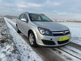 Opel Astra Caravan 1.6/Automatik/TÜV/Anhängerkupplung - Opel Astra aus 2005: Kombi