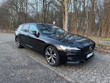 Volvo V60 B4 D Geartronic R-Design (12M. Car Garantie)
