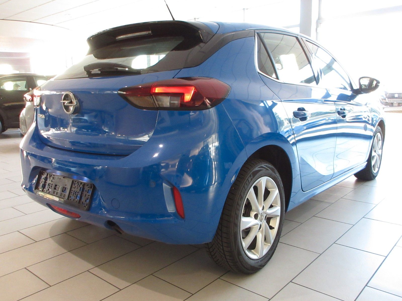 Fahrzeugabbildung Opel Corsa F Elegance 1.2T LED/NAVI/PDC/VIRTUAL/ALU