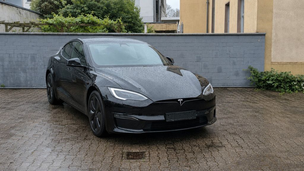 2023 Tesla Model S