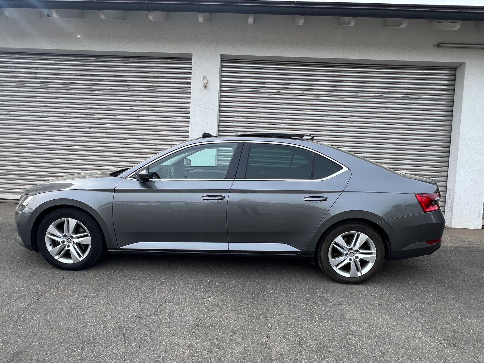 Skoda Superb 1.4 TSI iV DSG/Pano/Virtu/Stanhzng/Matrix imagem 2